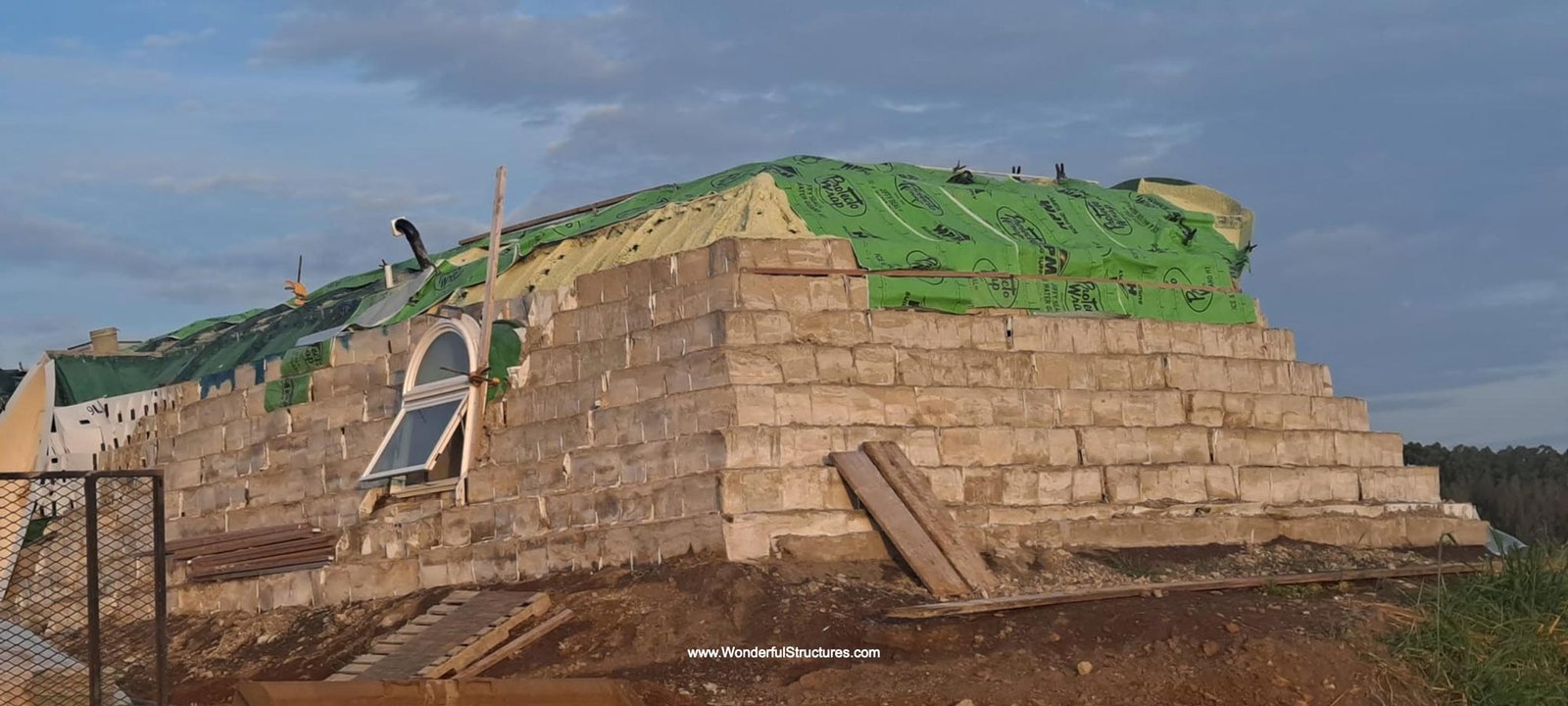 Wonderful-Structures-Hawaii-009